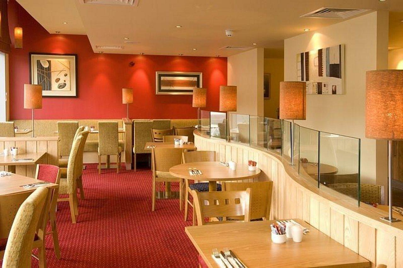 Premier Inn Reading Central エクステリア 写真